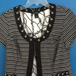 🌛BIG PRICE DROP - White House Black Market Short Sleeve Jacket